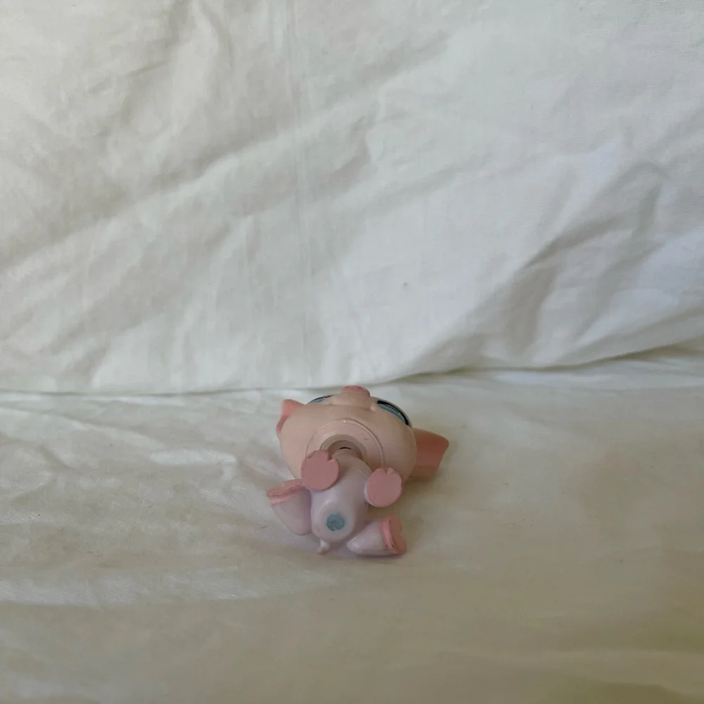 Littlest Pet Shop LPS Pink Pig Piglet 87 Blue Eyes 2006